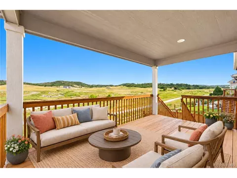 6142 Leilani Ln, Castle Rock, CO 80108
