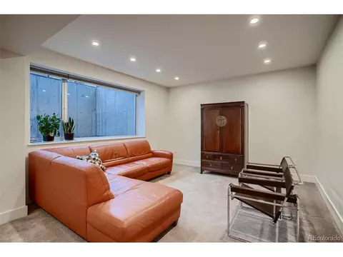 2541 S Monroe St, Denver, CO 80210 photo 26