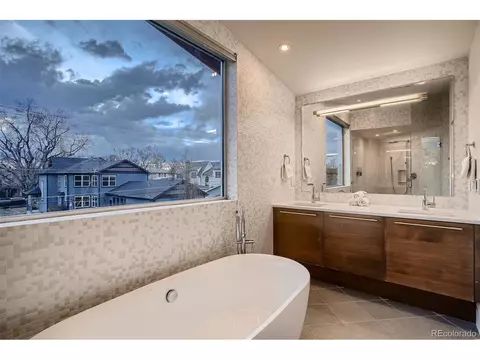 2541 S Monroe St, Denver, CO 80210 photo 19