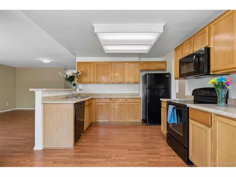 Kitchen - 4645 E 135th Ave, Thornton, CO 80241 photo 3 of 3
