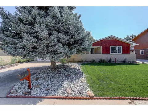 4972 Scranton St, Denver, CO 80239