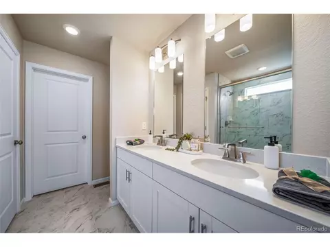 22315 E 39th Ave, Aurora, CO 80019 photo 19