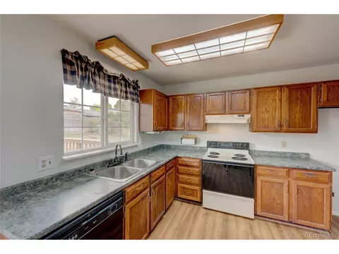 17828 E Mexico Dr, Aurora, CO 80017 photo 8