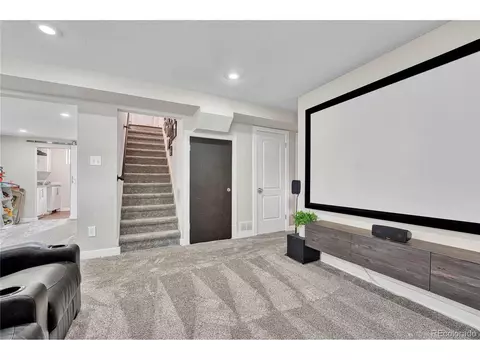 Undisclosed, Edgewater, CO 80214 photo 18