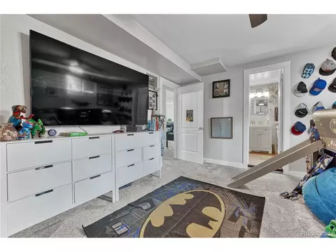 Undisclosed, Edgewater, CO 80214 photo 17