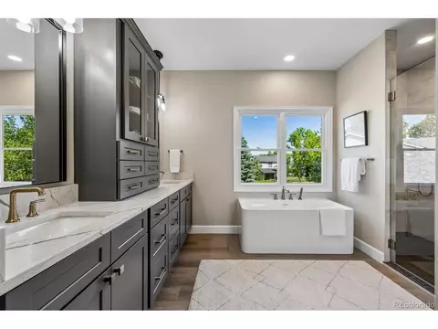 Bath - 1695 E Otero Ln, Centennial, CO 80122 photo 4 of 7