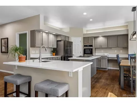Kitchen - 1695 E Otero Ln, Centennial, CO 80122 photo 4 of 4