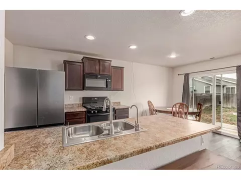 47354 Iris Ave, Bennett, CO 80102 photo 10
