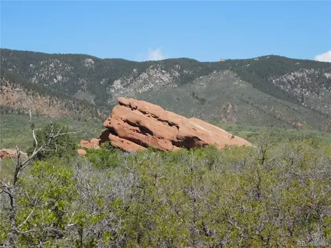 6120 Columbine Ct, Larkspur, CO 80118