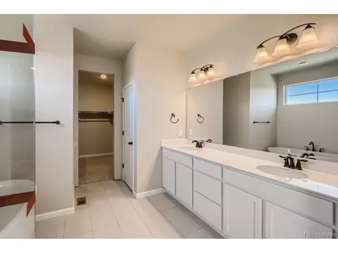 27952 E Glasgow Pl, Aurora, CO 80016 photo 17