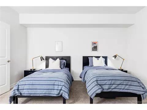 9122 E 34th Ave, Denver, CO 80238 photo 34