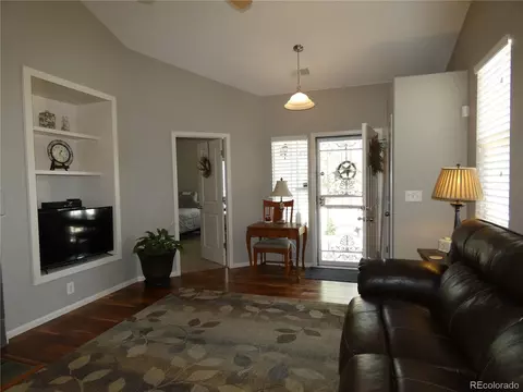 20166 E Belleview Ln, Centennial, CO 80015 photo 2