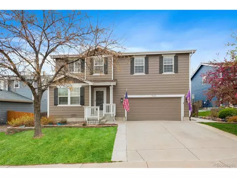 5226 S Riviera Cir, Aurora, CO 80015