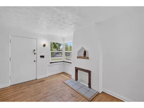 3525 N Saint Paul St, Denver, CO 80205