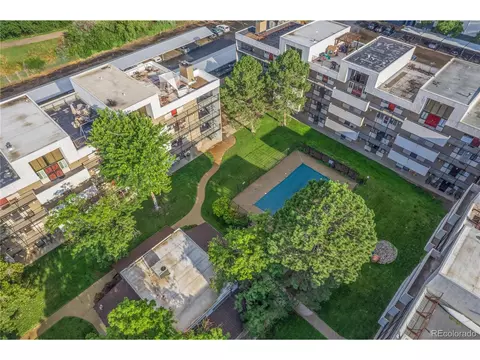 384 S Ironton St #110, Aurora, CO 80012