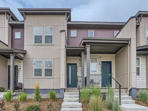 4755 Memphis St #5, Denver, CO 80239