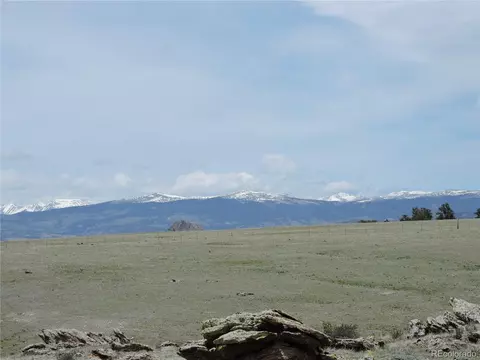 813 Magnificent View Dr, Lake George, CO 80827