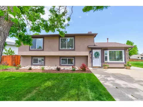8763 W Stetson Pl, Littleton, CO 80123