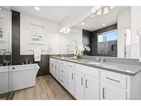 10295 E 59th Ave, Denver, CO 80238 photo 18