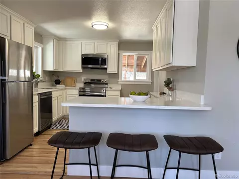 2521 Billings St, Aurora, CO 80011