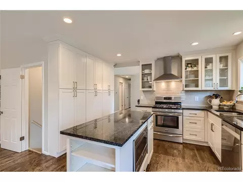 8044 E Oberlin Pl, Denver, CO 80237 photo 9