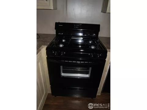 301 B St, Evans, CO 80620 photo 10