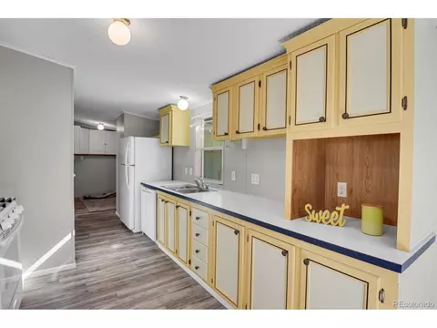 560 1st St, Bennett, CO 80102 photo 14