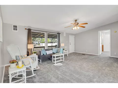 560 1st St, Bennett, CO 80102 photo 7