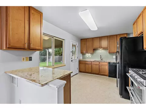 7931 E Hampden Cir, Denver, CO 80237 photo 10