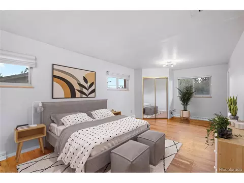 7931 E Hampden Cir, Denver, CO 80237 photo 4