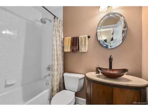 2962 E 17th Ave, Denver, CO 80206 photo 18