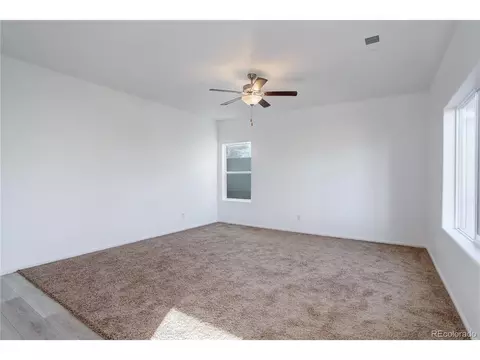 341 Maple St, Bennett, CO 80102 photo 11
