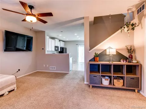 24744 E Chenango Dr, Aurora, CO 80016 photo 4