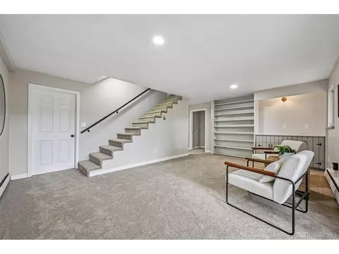 Living - 358 Kelly Rd, Boulder, CO 80302 photo 5 of 7