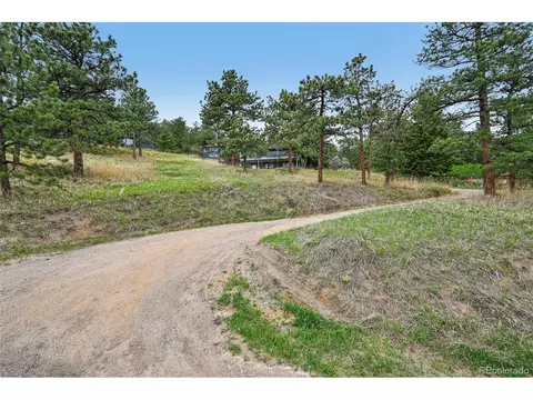 Exterior - 358 Kelly Rd, Boulder, CO 80302 photo 5 of 13