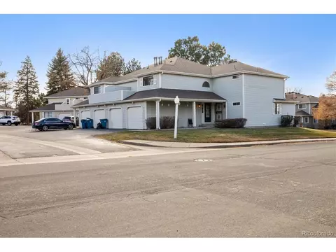 12602 E Warren Dr #D, Aurora, CO 80014