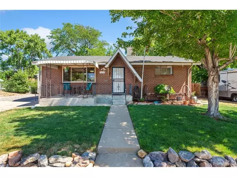 7433 W 67th Pl, Arvada, CO 80003