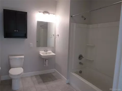 6880 E Archer Dr, Denver, CO 80230 photo 10