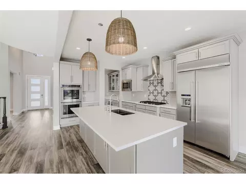 Kitchen - 5964 E 141st Ave, Thornton, CO 80602 photo 2 of 4