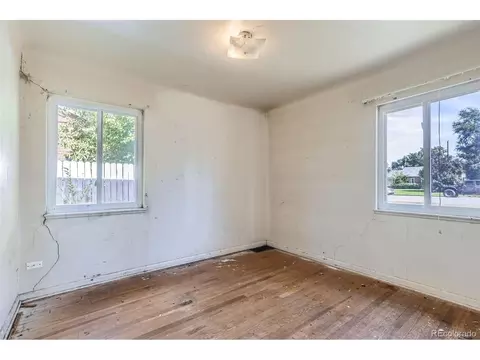 6839 E 21st Ave, Denver, CO 80207 photo 8