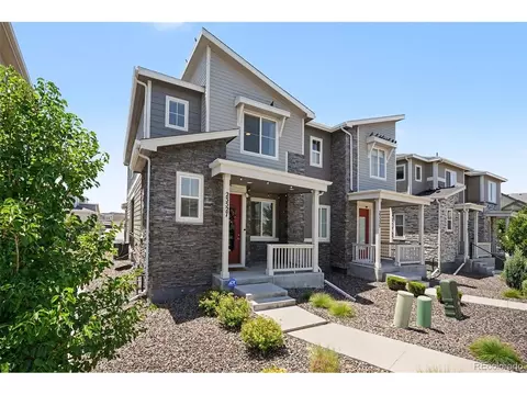 Exterior - 23527 E 5th Pl, Aurora, CO 80018 photo 3 of 7
