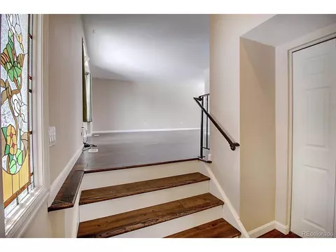 8087 Iris Ct, Arvada, CO 80005 photo 2