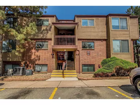 220 Wright St #206, Lakewood, CO 80228