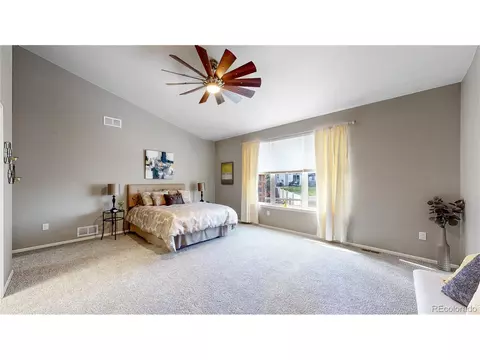 5501 Mustang Dr, Longmont, CO 80504 photo 12