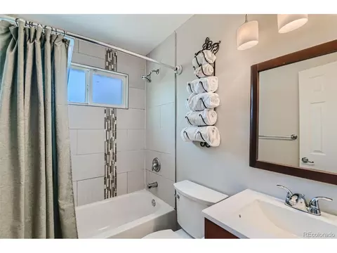 970 Locust Pl, Thornton, CO 80229 photo 9