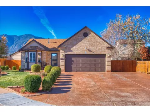 4436 White Oak Ct, Colorado Springs, CO 80906