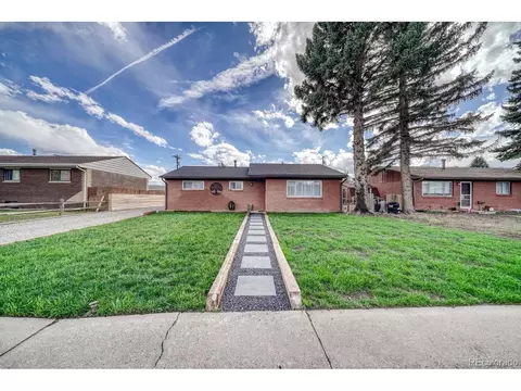 8 Oak St, Buena Vista, CO 81211