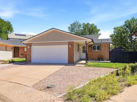 Exterior - 18870 E 16th Pl, Aurora, CO 80011 photo 13 of 13