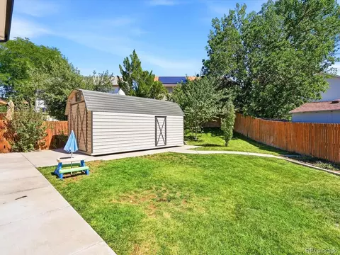 Exterior - 18870 E 16th Pl, Aurora, CO 80011 photo 6 of 13
