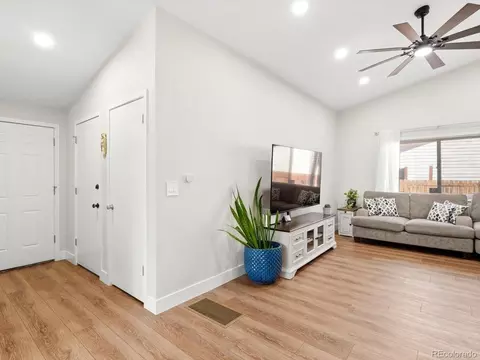 Entry Way - 18870 E 16th Pl, Aurora, CO 80011 photo 4 of 4